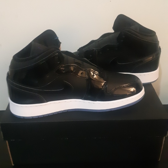 Air Jordan 1 SE SPACE JAM - Picture 9 of 9